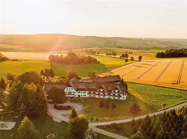 Waldhotel Kreuztanne Landschaft