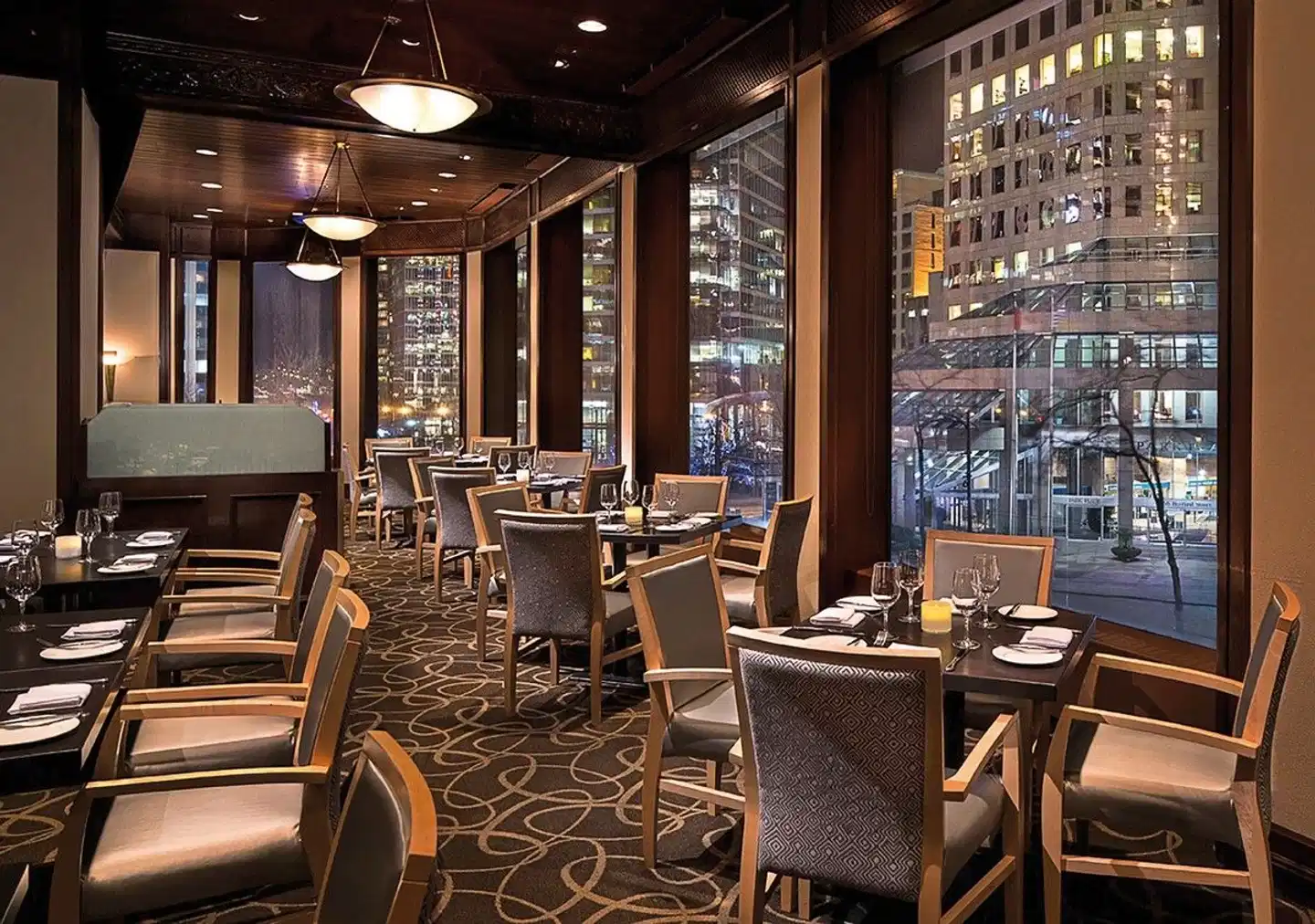 Hyatt Regency Vancouver Bar