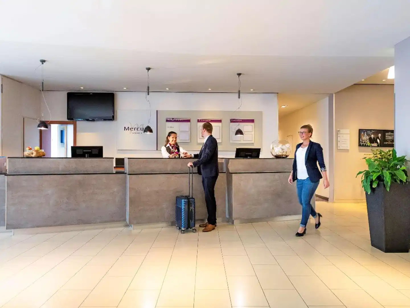 Mercure Hotel Koeln West Lobby