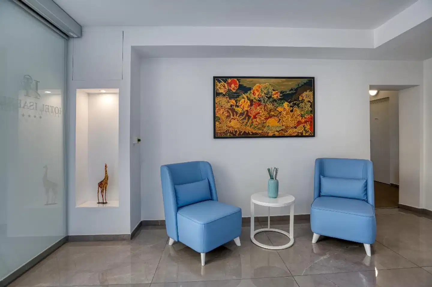 Hotel Isabella Lobby