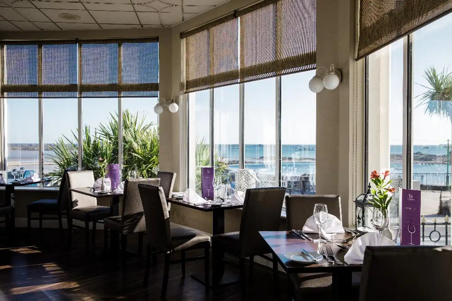 Ommaroo Hotel Restaurant