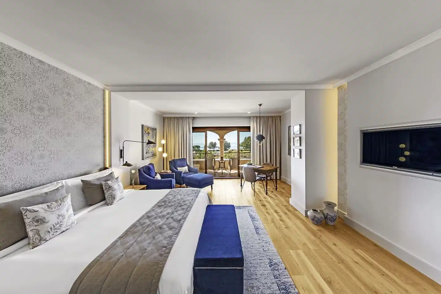 The St. Regis Mardavall Mallorca Resort Wohnbeispiel