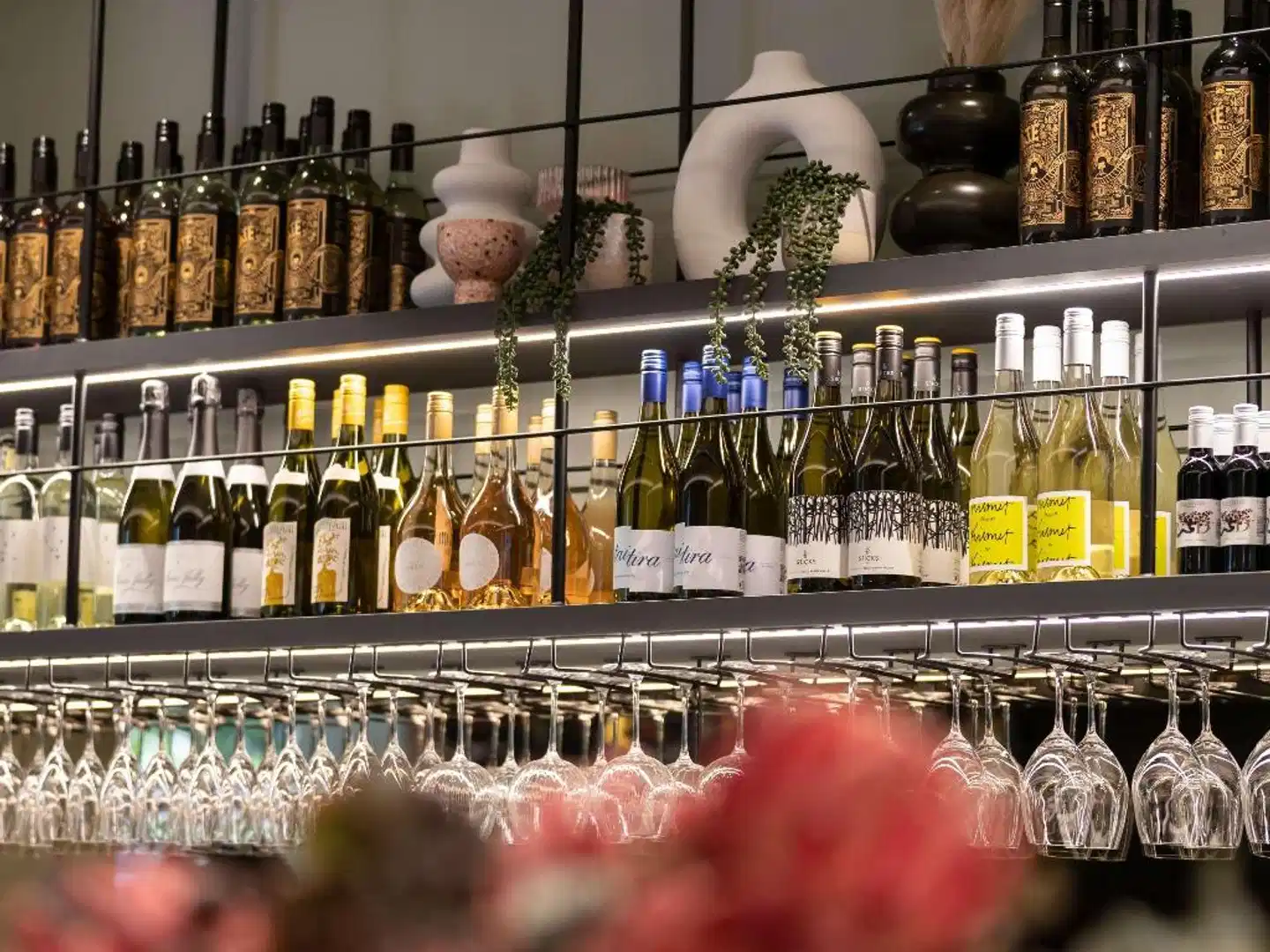 Mercure Melbourne Southbank Bar