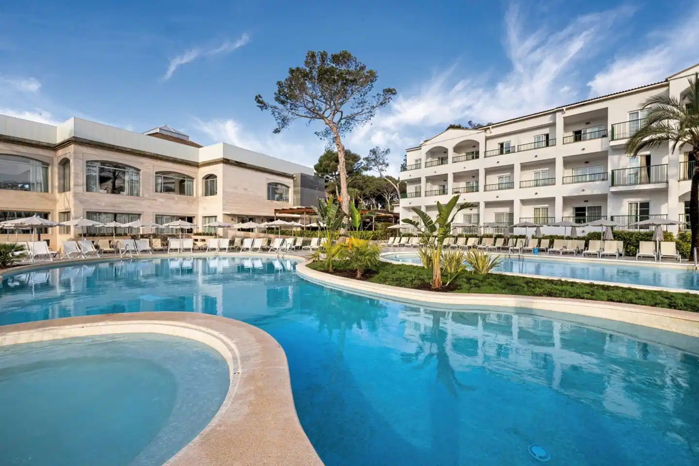 VIVA Cala Mesquida Resort & Spa Pool