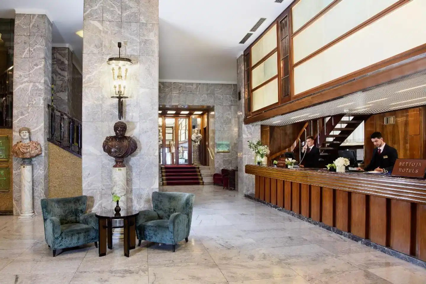 Bettoja Hotel Mediterraneo Lobby