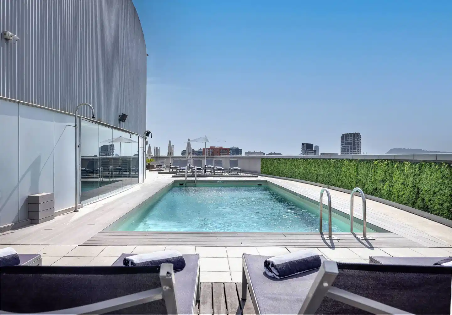 Barcelona Condal Mar Pool