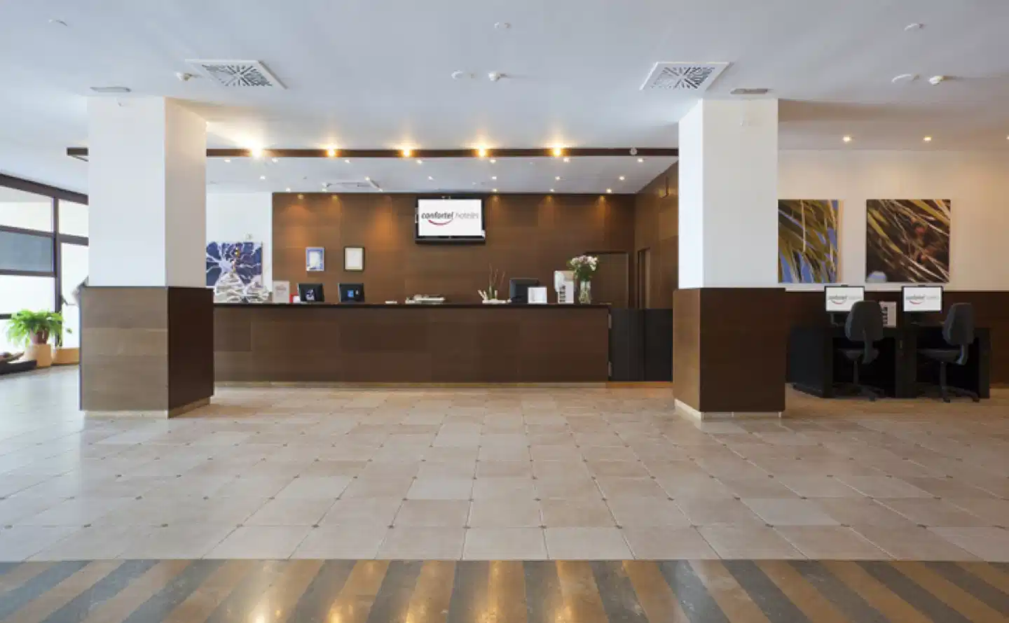 Ilunion Fuengirola Lobby