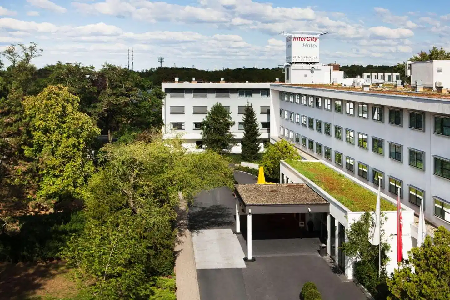 InterCityHotel Frankfurt Airport Aussenansicht