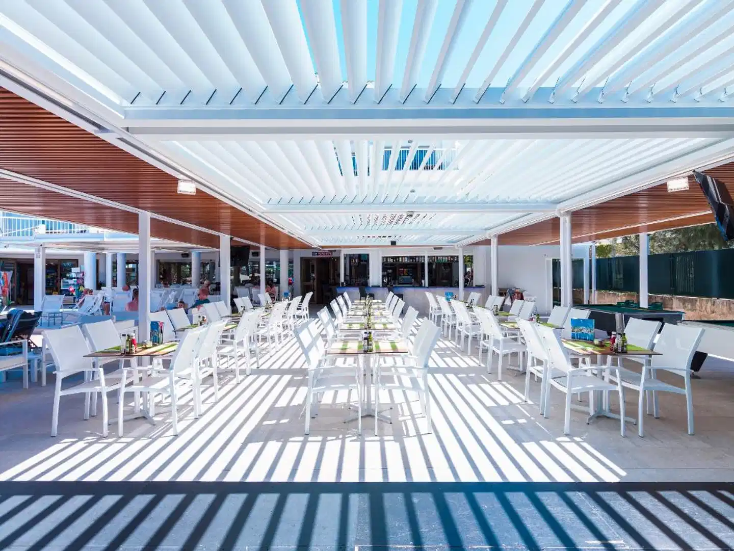 Ca's Saboners Beach Lobby