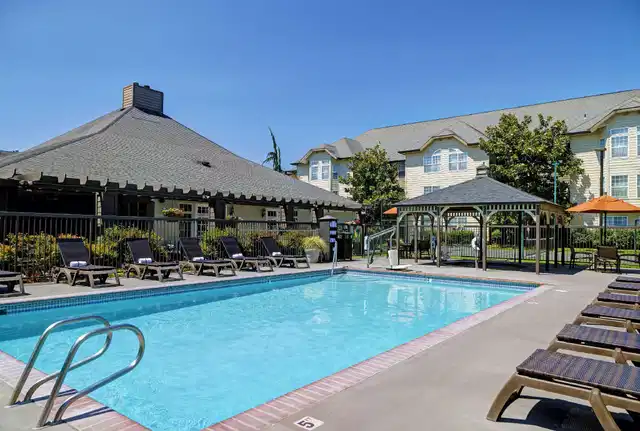Homewood Suites by Hilton Vancouver-Portland Pool