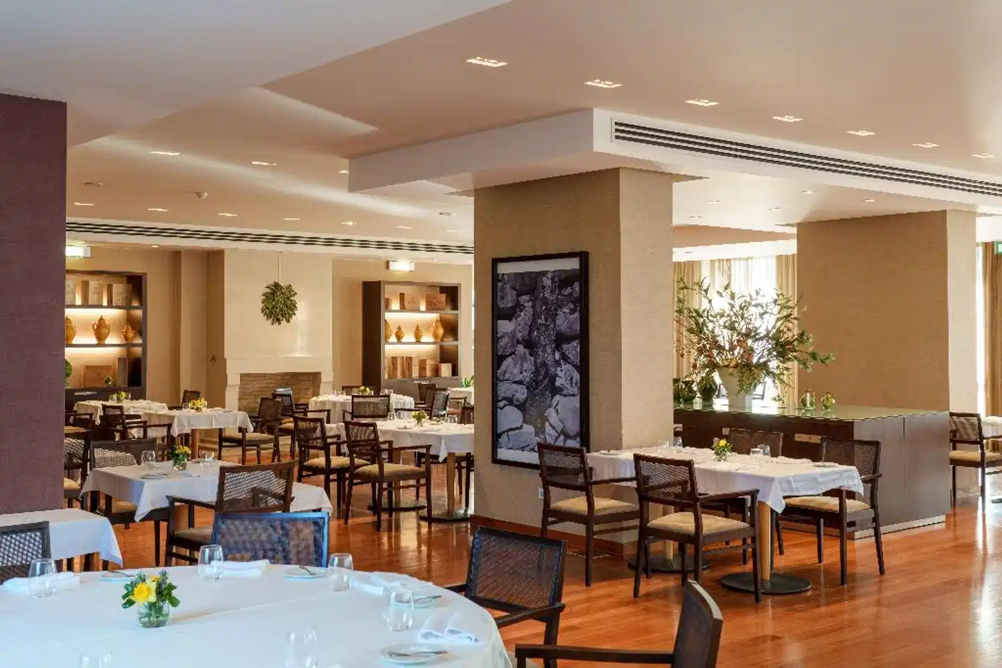 Dom Goncalo & Spa Restaurant