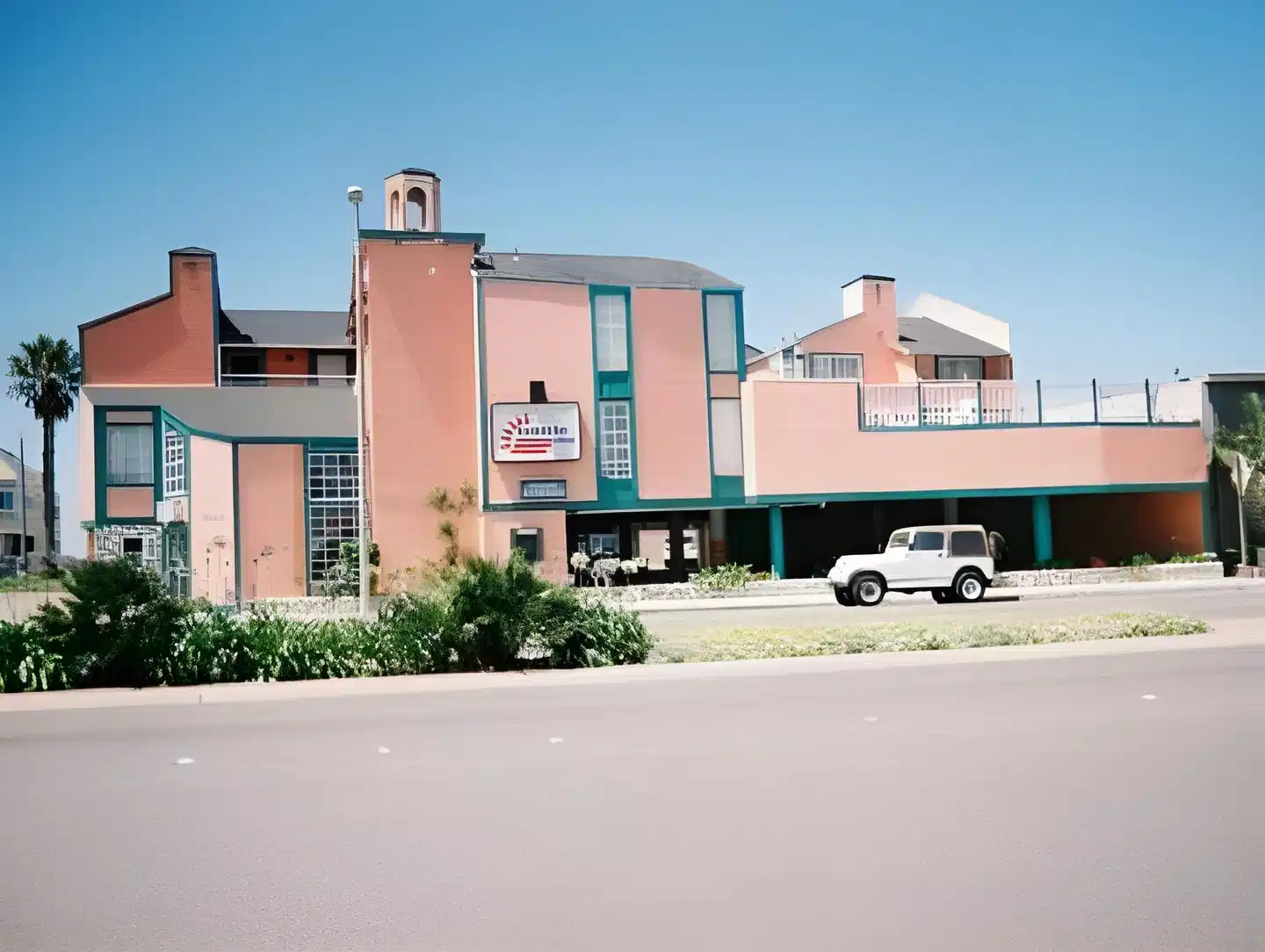 Ocean Surf Inn & Suites Aussenansicht