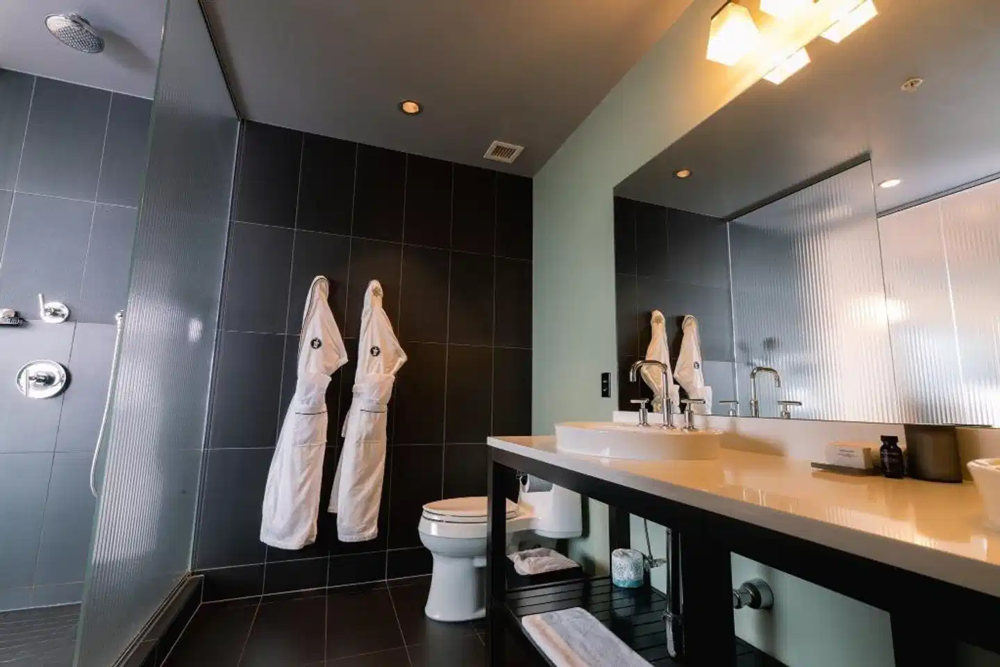 The Iron Horse Hotel Badezimmer