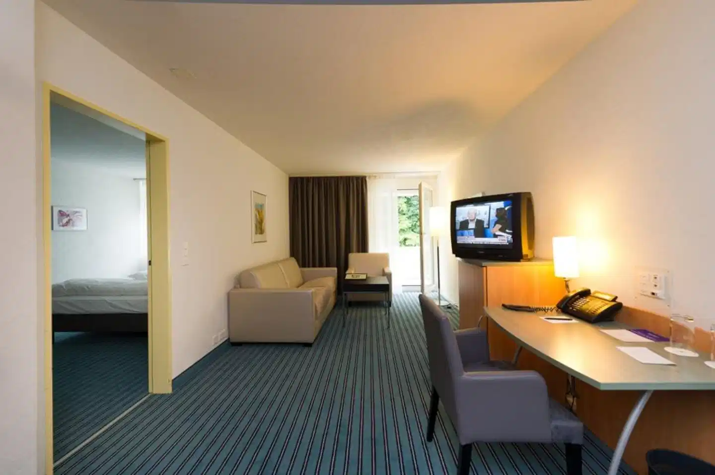 Apart-Hotel Zurich Airport Wohnbeispiel