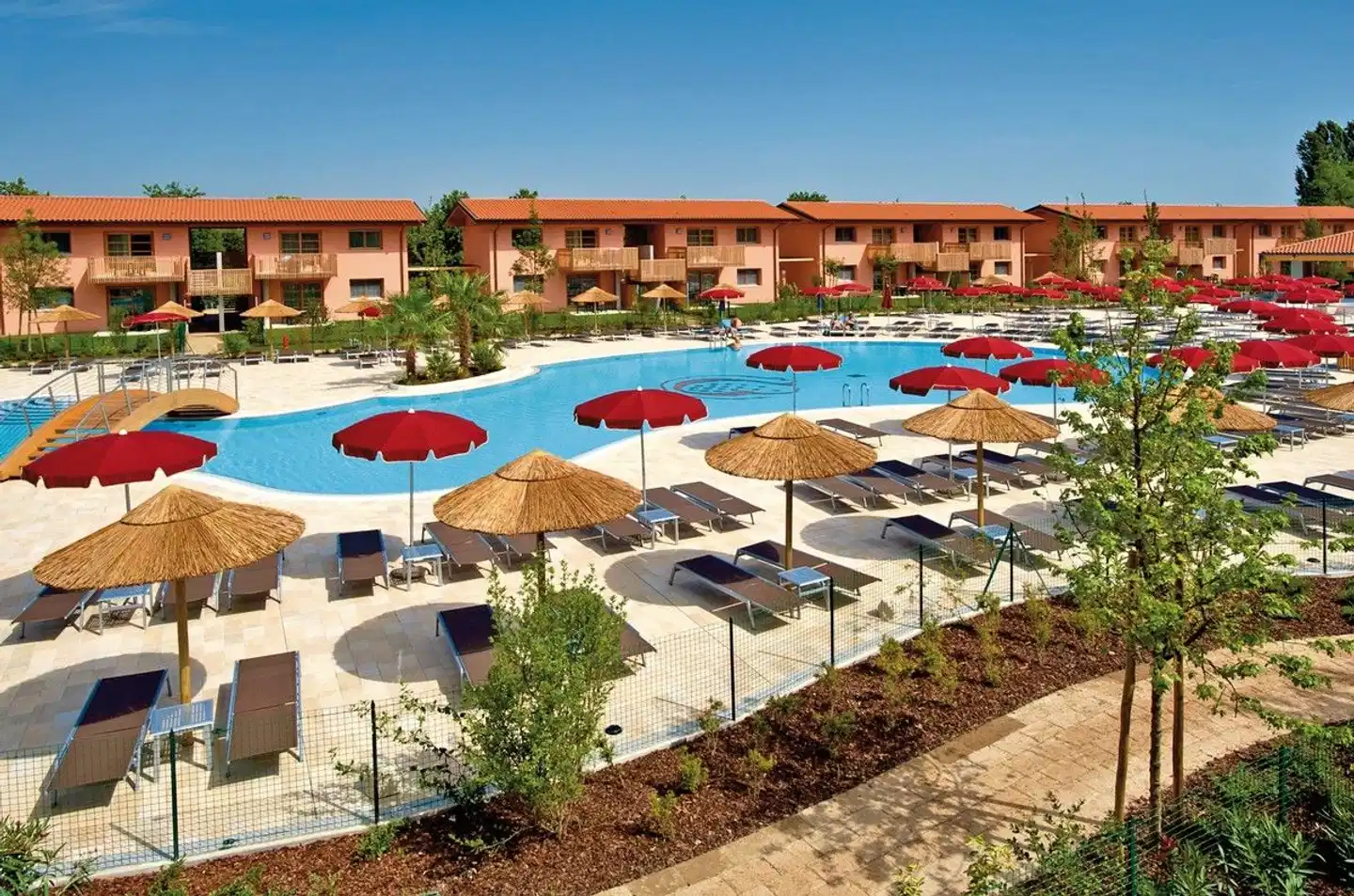 Green Village Eco Resort Aussenansicht