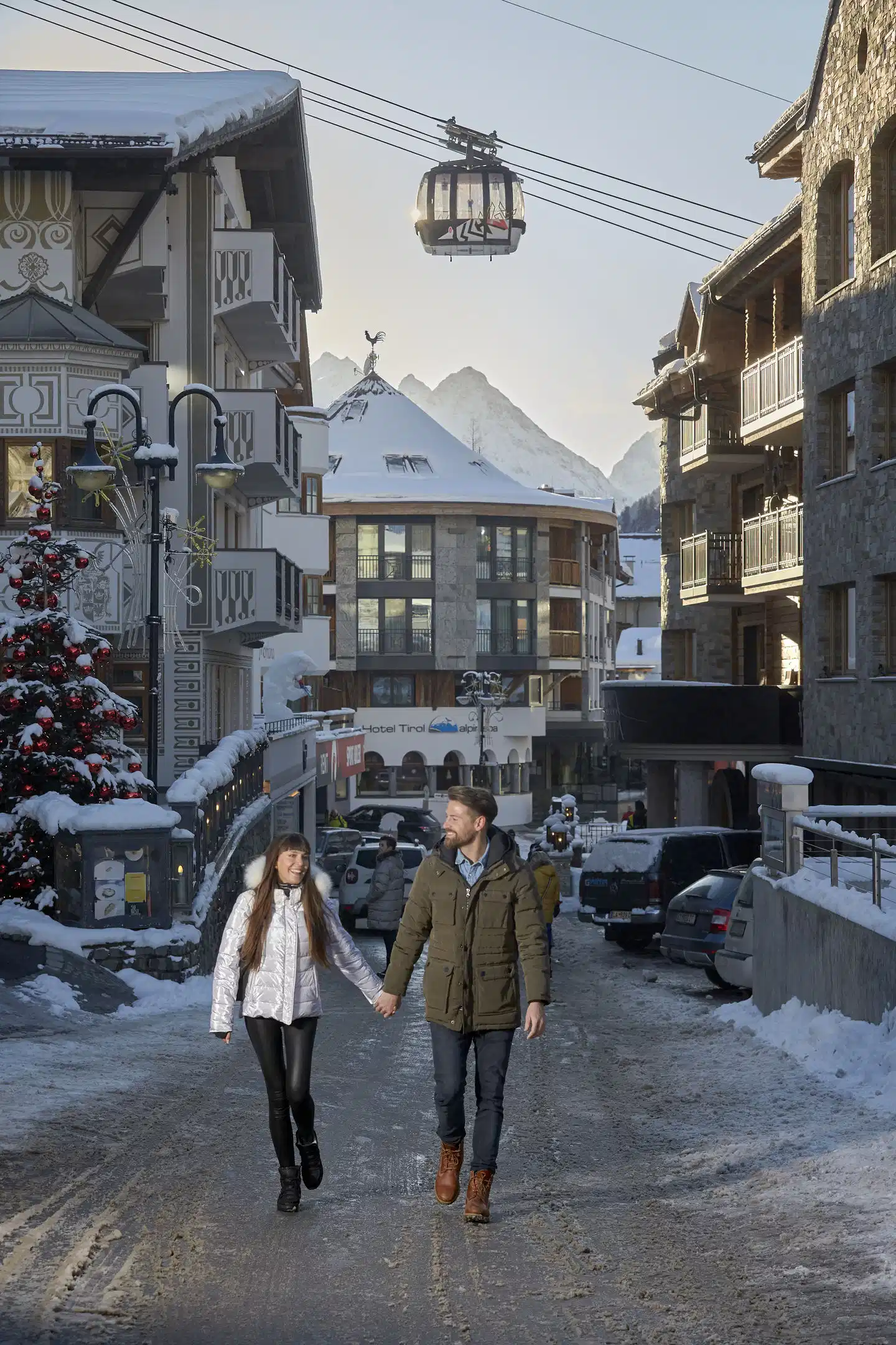 Hotel Yscla Aussenansicht