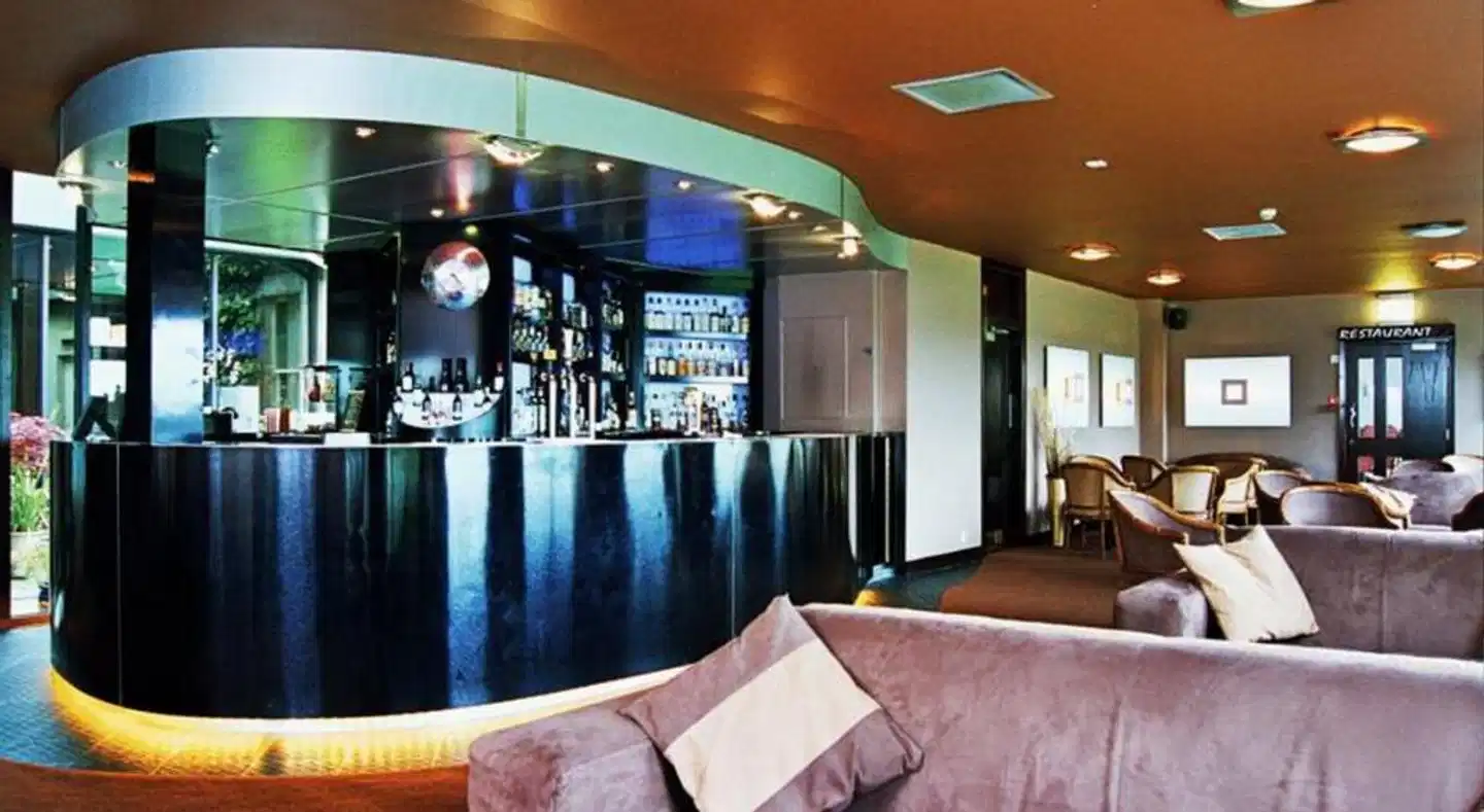 Pitbauchlie House Bar