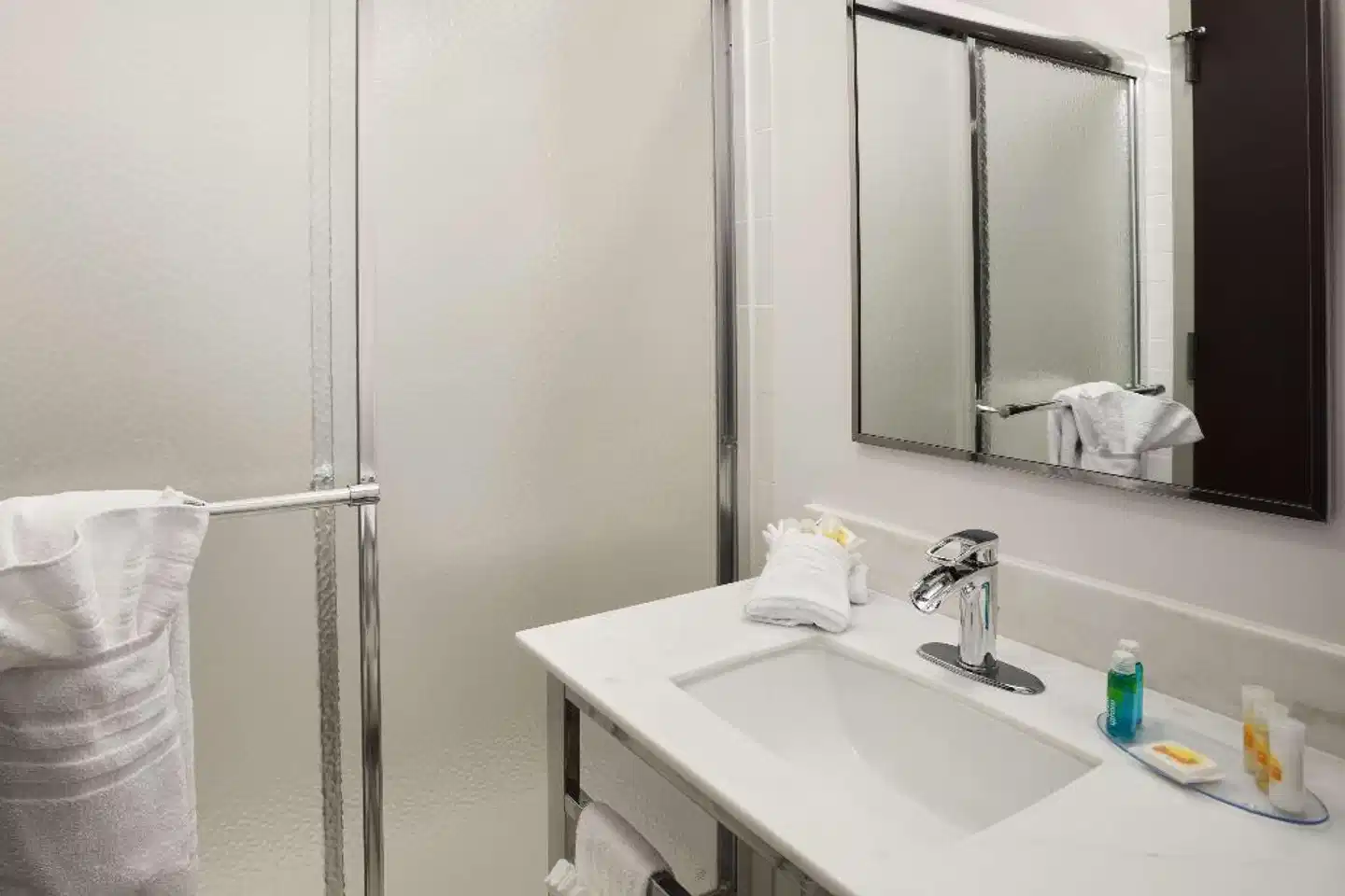 Days Inn by Wyndham Philadelphia Convention Center Badezimmer