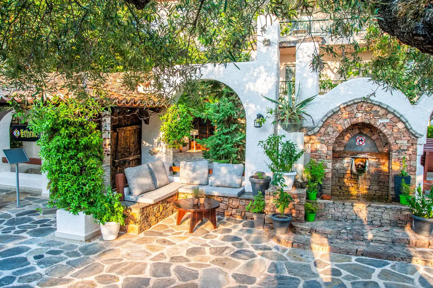 Acrotel Athena Pallas Aussenansicht