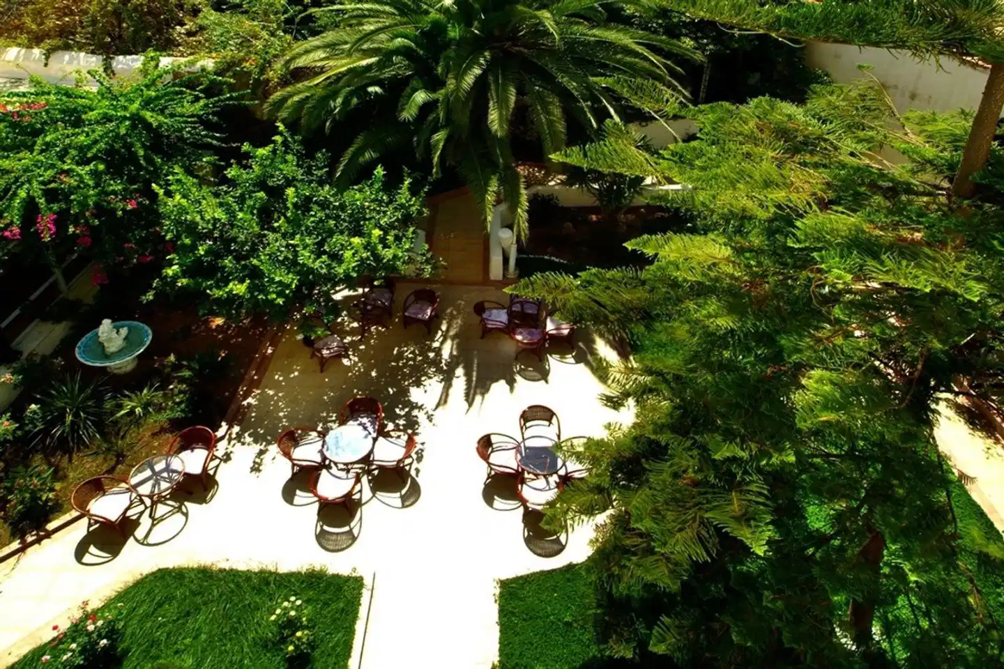 Achillion Palace Garten