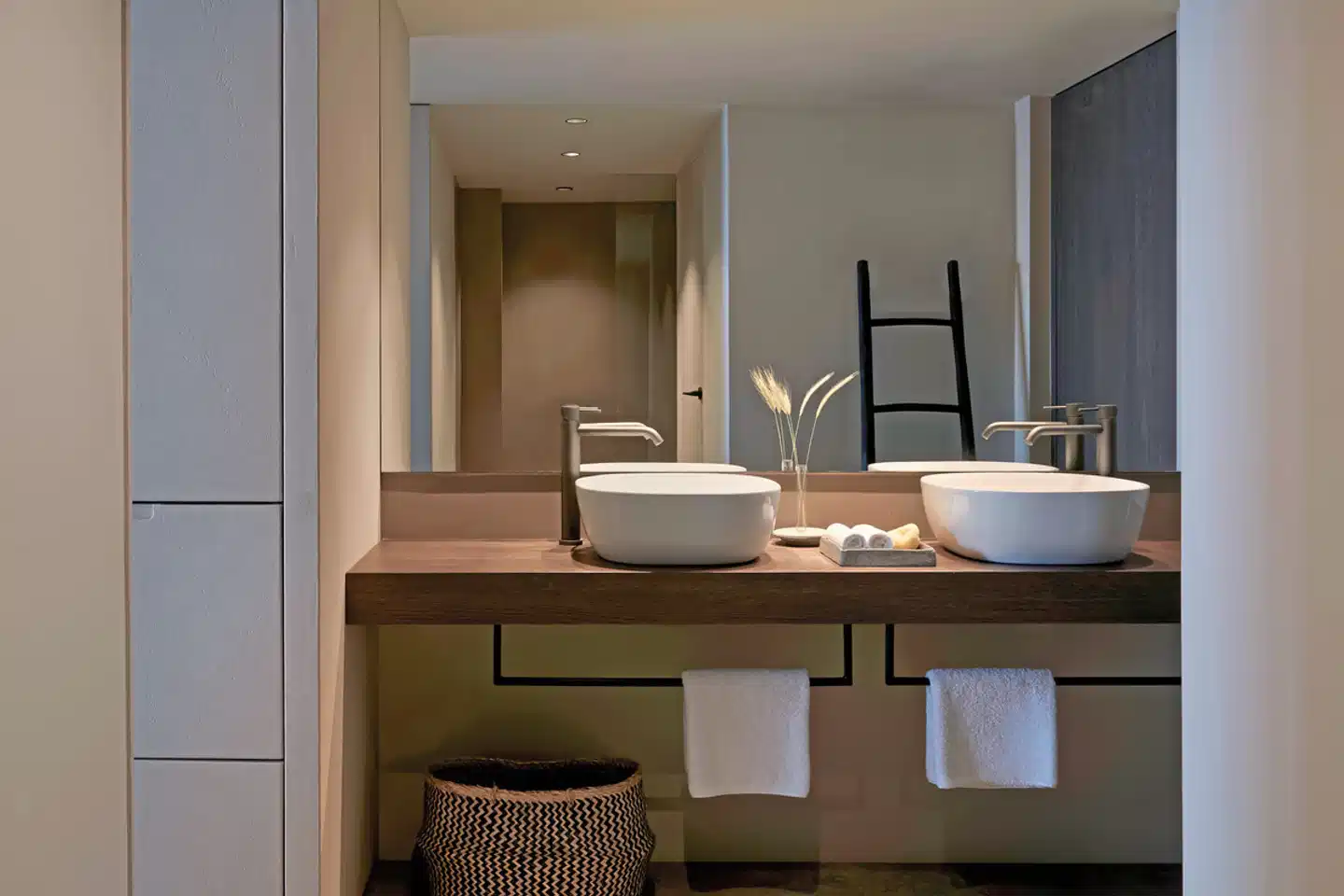 Minos Palace Hotel & Suites Badezimmer