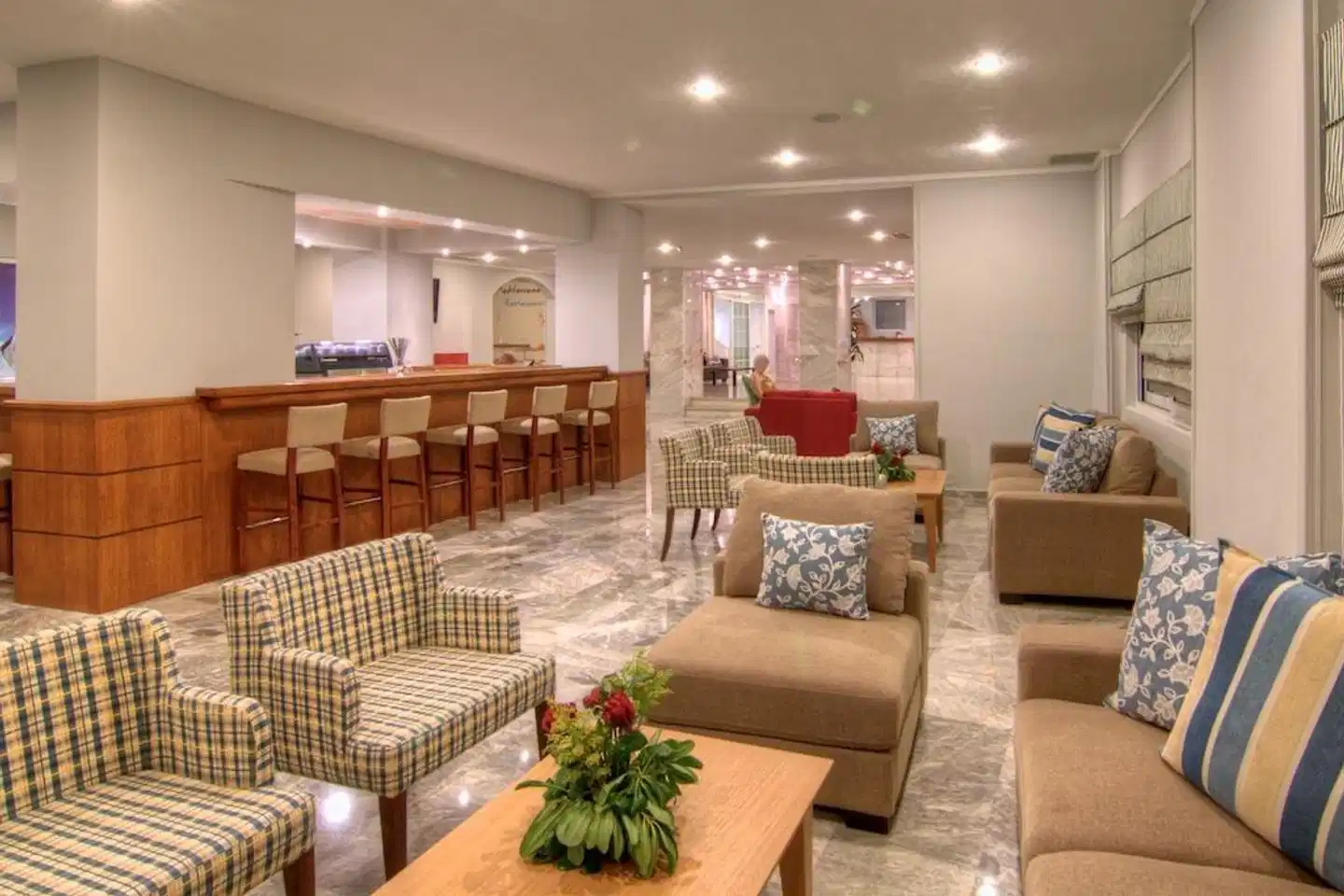 DIAS by Azul Collection Bar