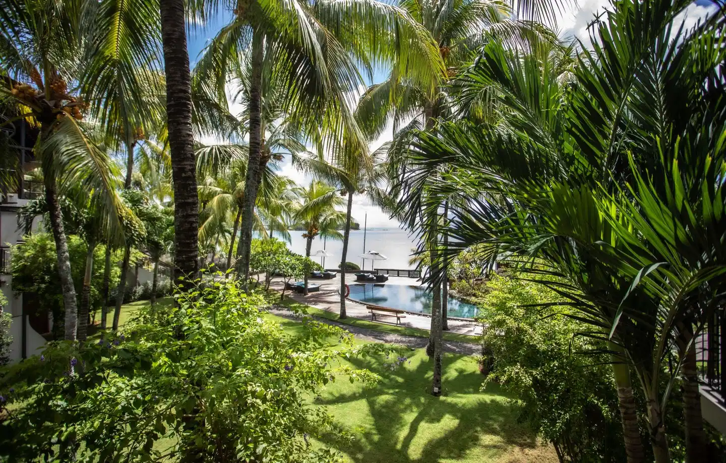 Royal Palm Beachcomber Luxury Garten