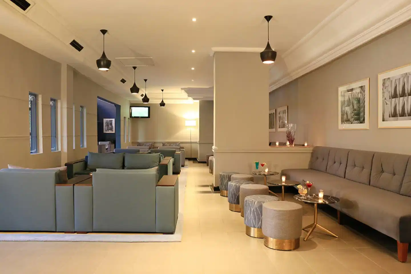 Kenzi Rose Garden Lobby