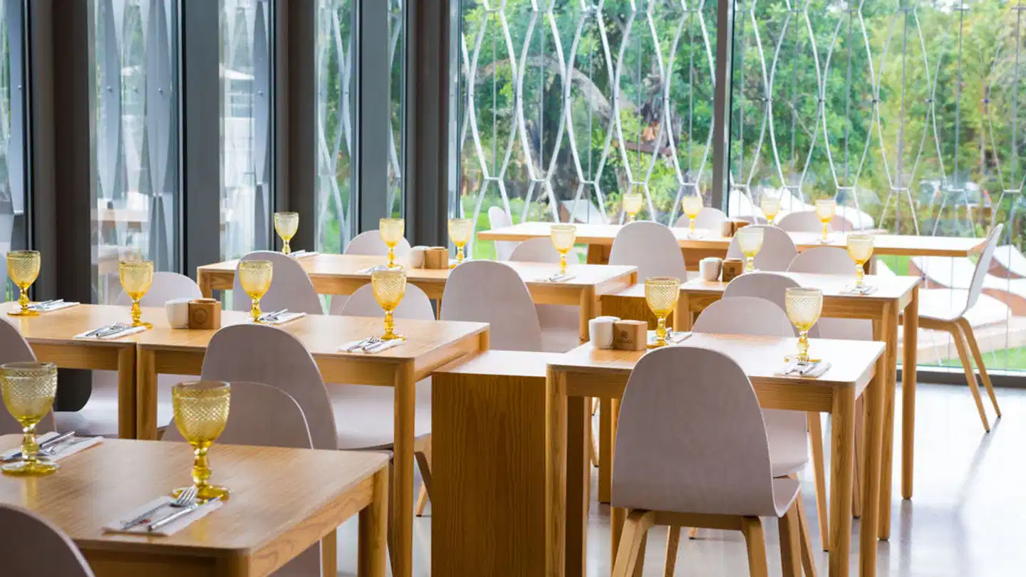 OZADI Tavira Hotel Restaurant