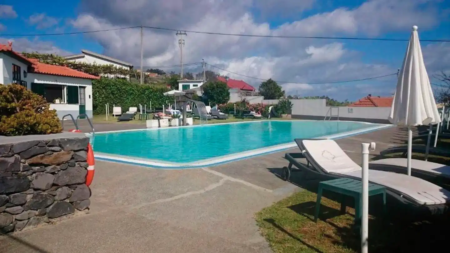 Jardim Atlantico Pool
