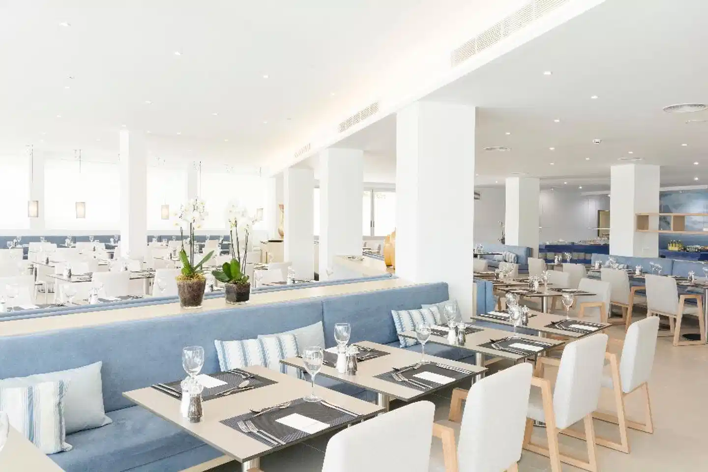 Reverence Mare Hotel Restaurant