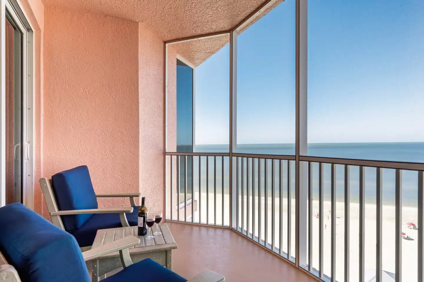 Pink Shell Beach Resort & Marina Terrasse