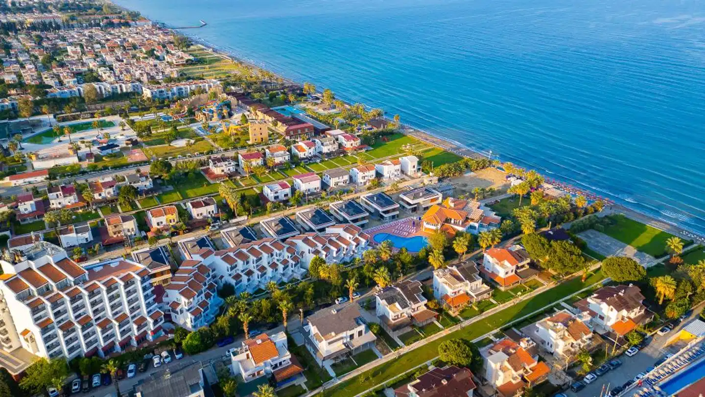 Sentinus Hotel Aussenansicht