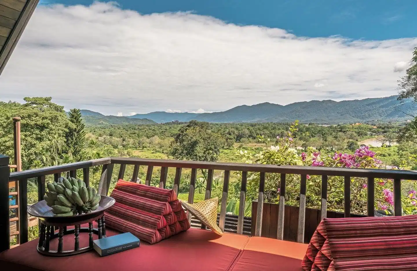 Anantara Golden Triangle Elephant Camp & Resort Terrasse