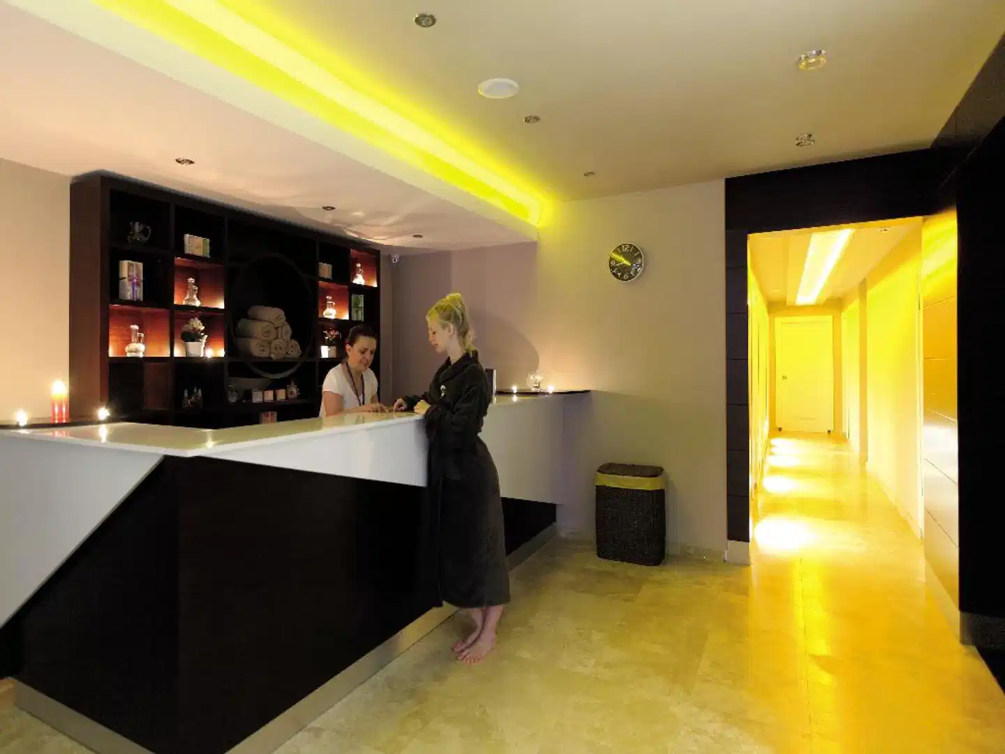 Cettia Beach Resort Bar