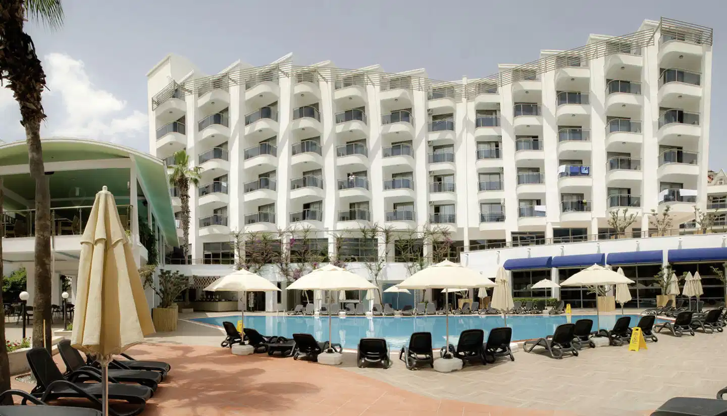 Blue Bay Platinum Aussenansicht