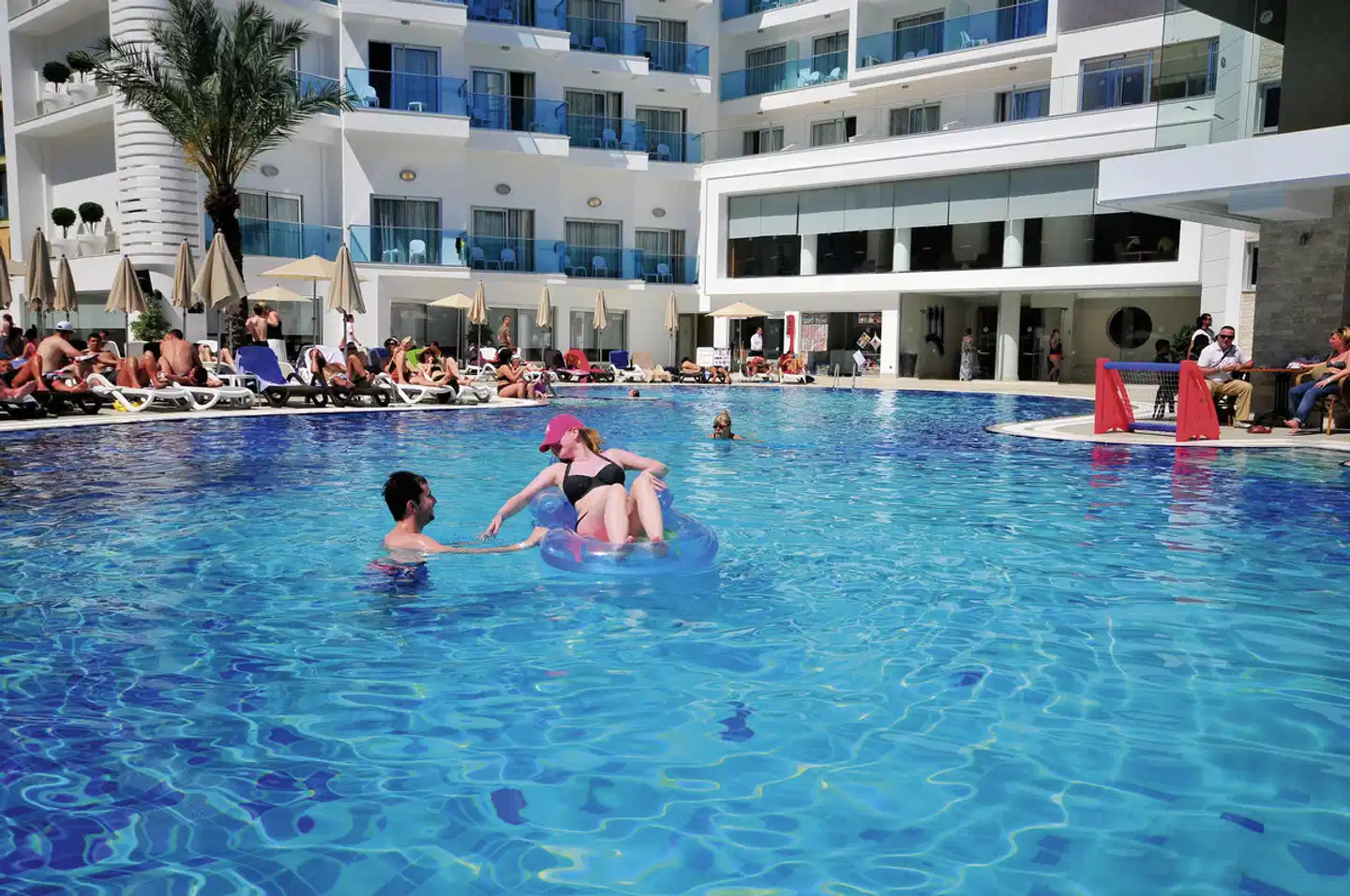 Blue Bay Platinum Pool