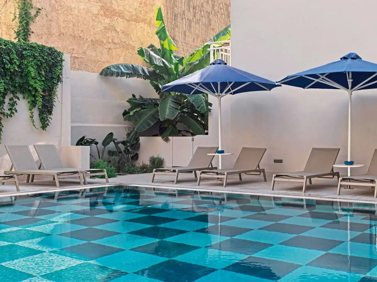 Esperia City Hotel Pool