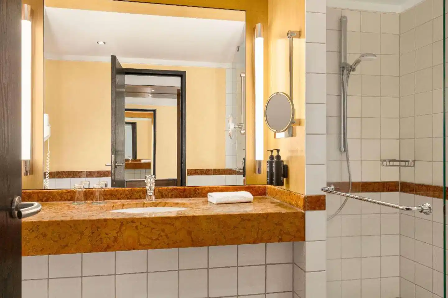 Vienna House Remarque Osnabrück Badezimmer