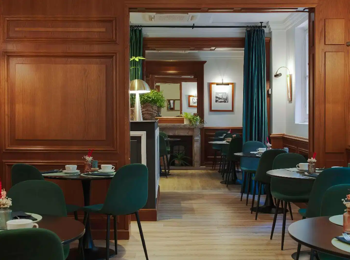 Meliá París Champs Elysées Lobby