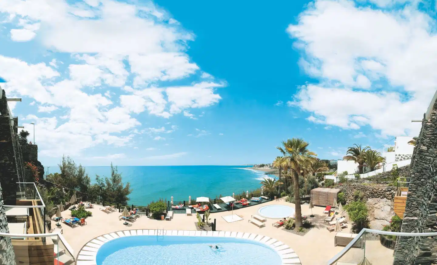 Apartamentos Buganvilla Pool