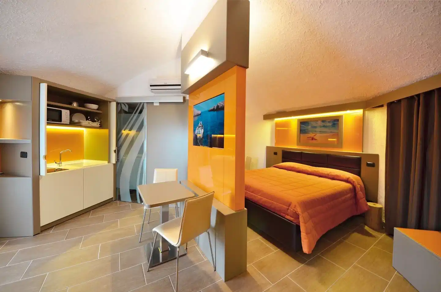 Calanica ACCOMMODATION