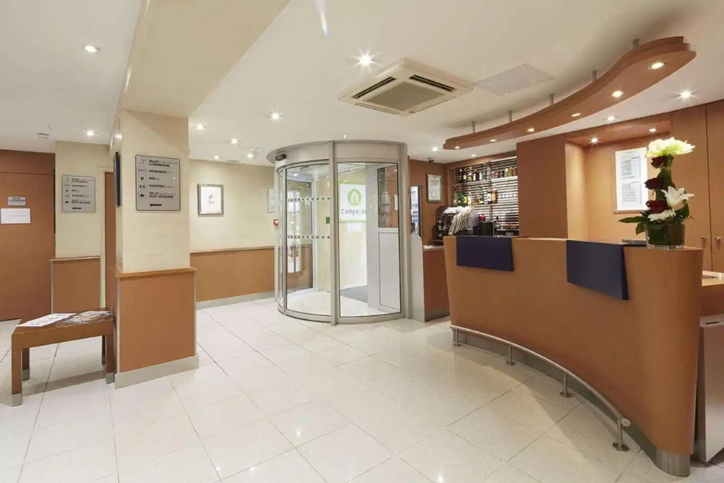 Campanile Paris 14 - Maine Montparnasse Lobby