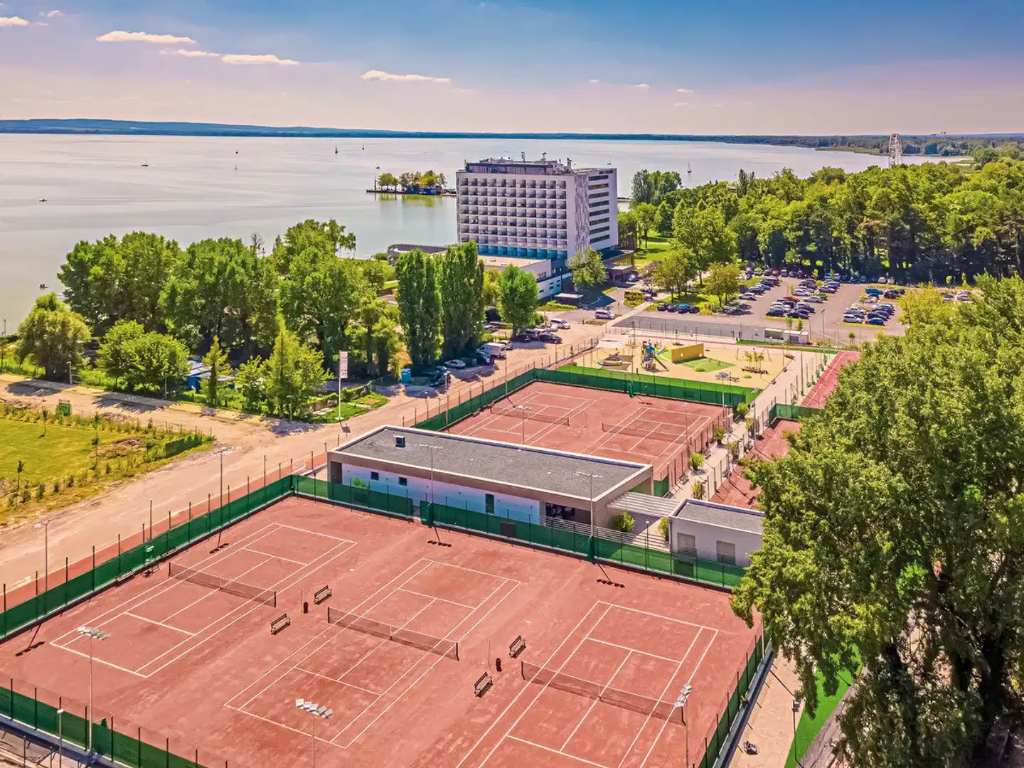 Hotel Helikon Sport und Entertainment