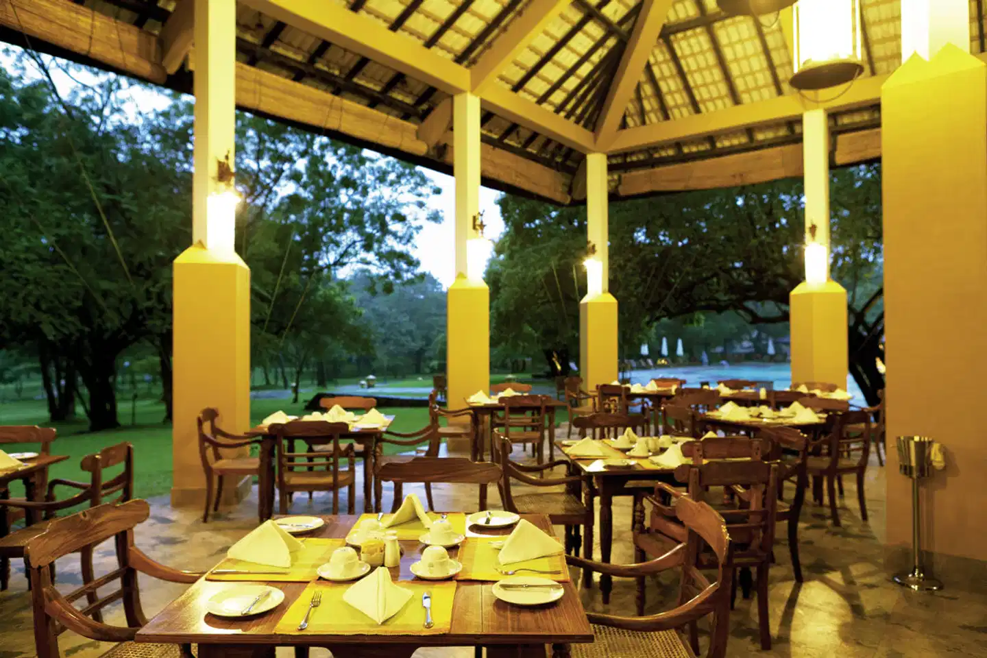 Amaya Lake Restaurant