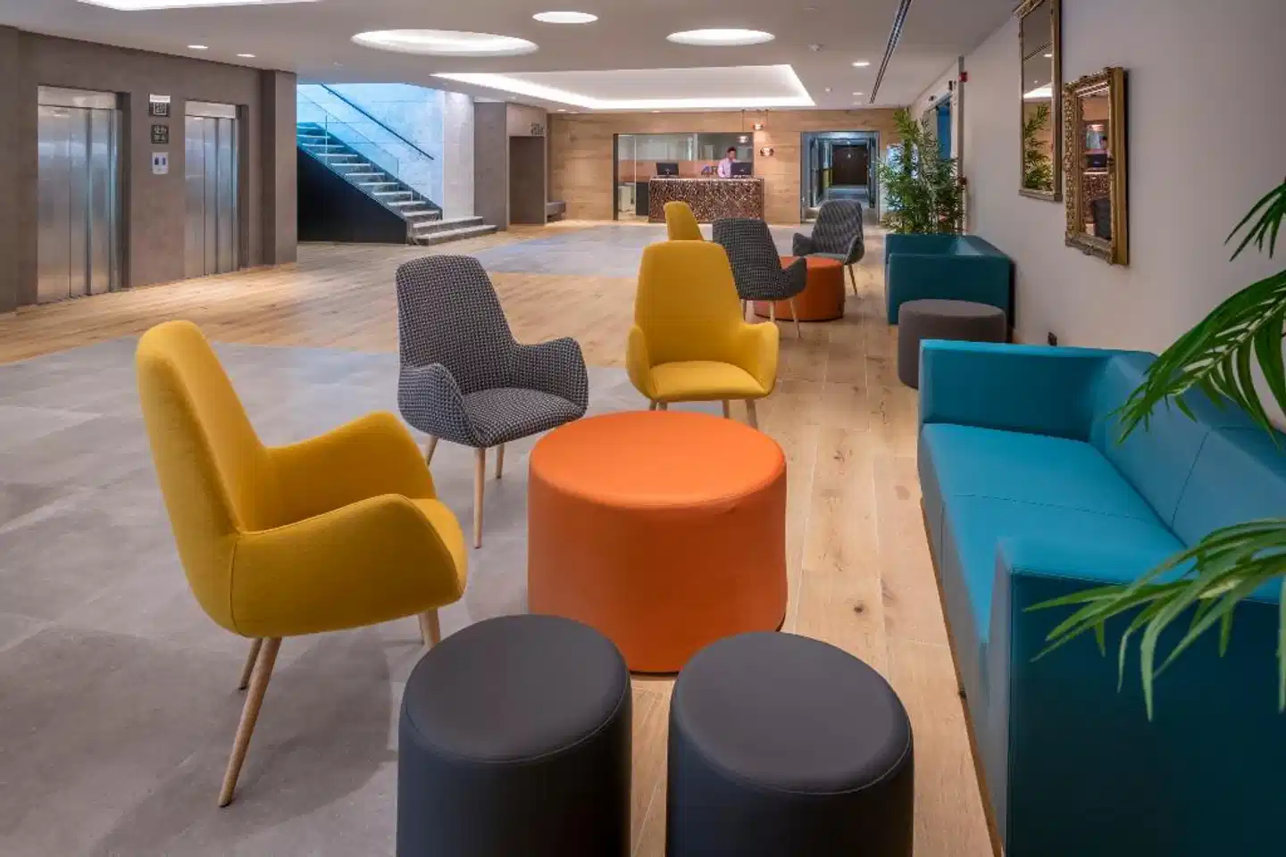 4R Gran Europe Lobby