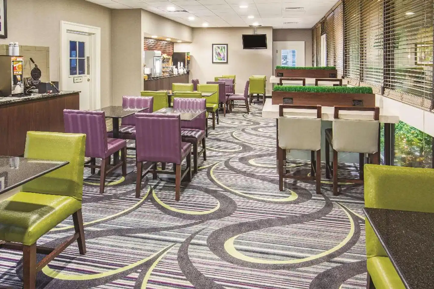 Howard Johnson by Wyndham Sacramento Downtown Restaurant