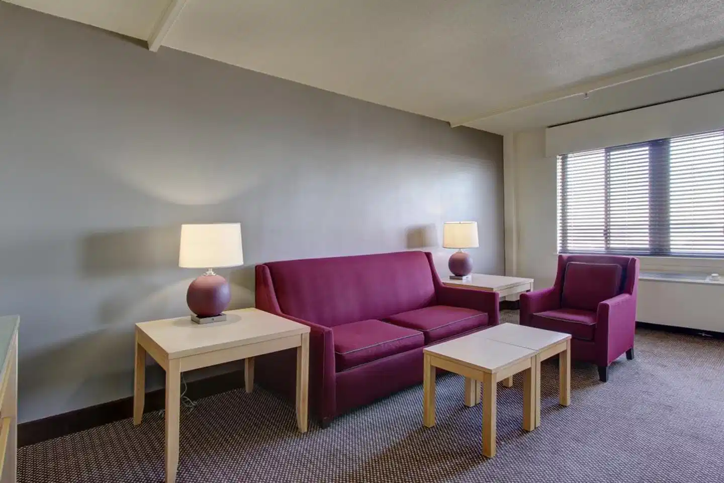 Inlet Tower Hotel & Suites Lobby