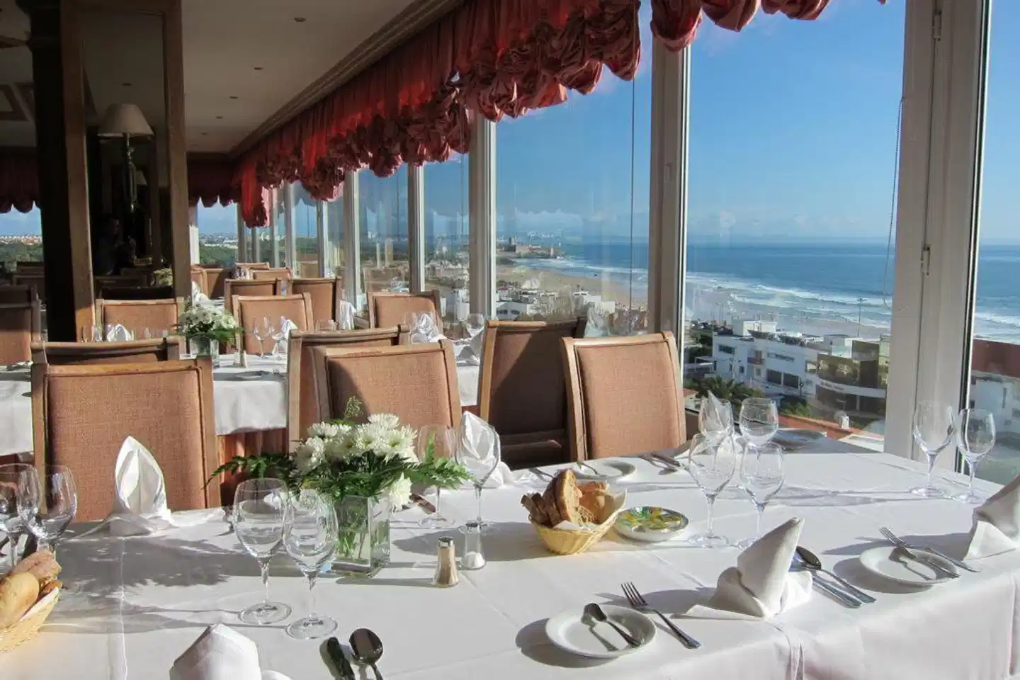 Carcavelos Beach Hotel Restaurant