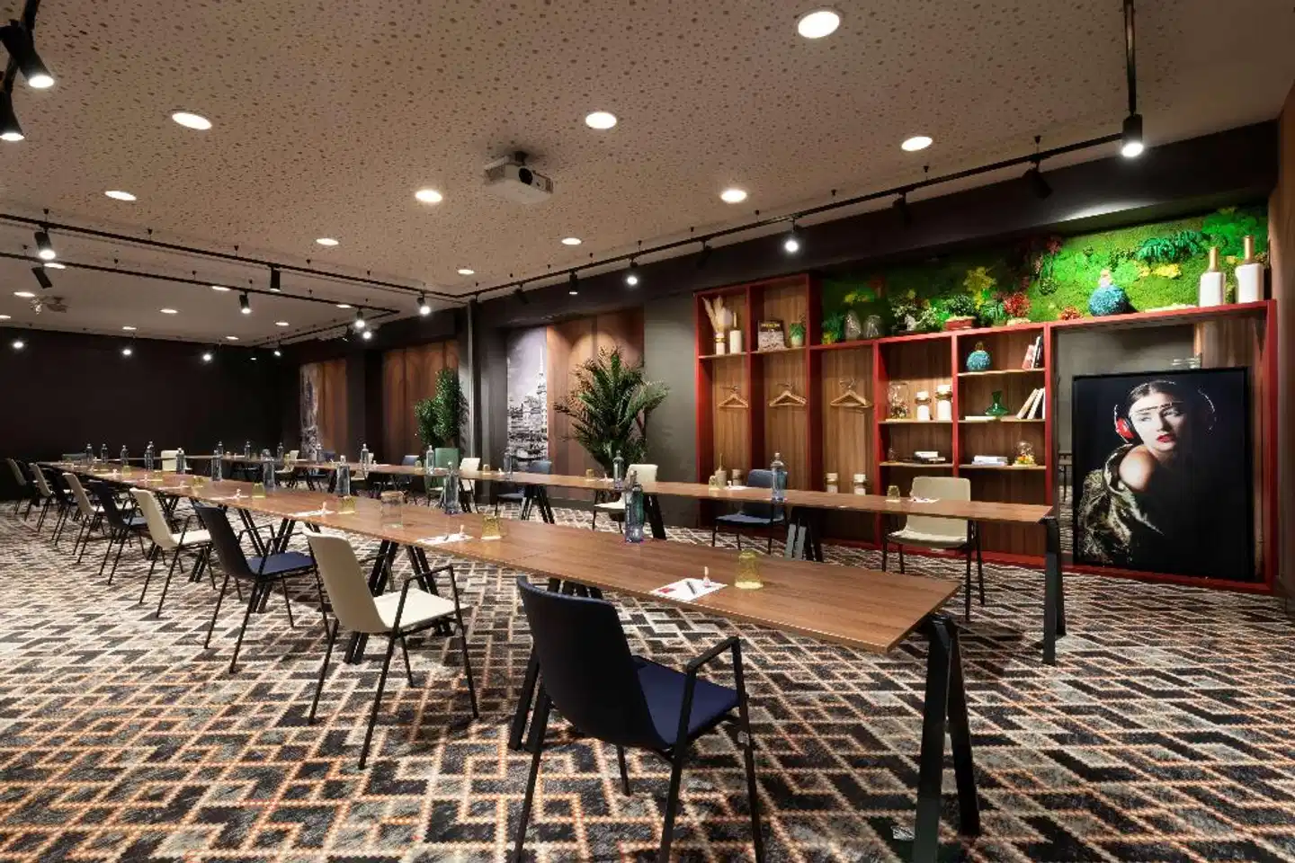 NH Collection Madrid Suecia Bar